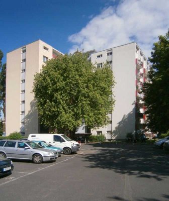 2-Zimmerwohnung mit schöner Aussicht & Balkon