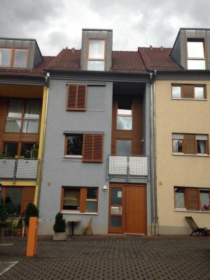 Ohne Provision: Frei werdendes Stadthaus in Fulda - 7 Zimmer