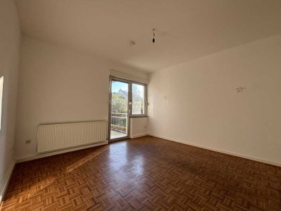 Schöne 3-Zimmer-Wohnung mit Balkon in Mönchengladbach Westend