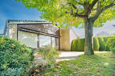 Exklusives Architektenhaus in idyllischer Hanglage – Ihr Rückzugsort nahe der Barger Heide!