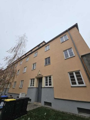 2- Zimmerwohnung im EG