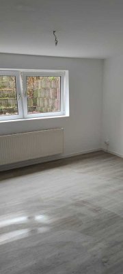 -Frisch renoviert- Appartment in zentraler Lage