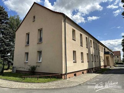 Sanierte 3-Raumwohnung in der begehrten 1.Etage im ruhigen Haus