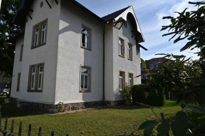 Mehrfamilienhaus mit 3 Wohnungen in ruhiger Wohngegend