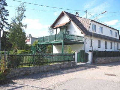 Erdgeschosswohnung mit Terrasse und Garten in einem Zweifamilienhaus zu vermieten