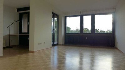 Spitzenmäßige 2,5 Zimmer Wohnung mit Fernsicht in Göttingen