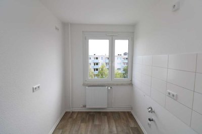 Willst du mit mir duschen gehen…? 2-RW mit Dusche & Balkon!!!