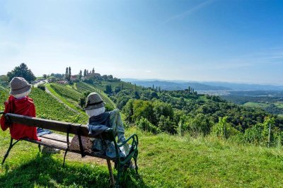 Rarität mit Seltenheitswert - Wein-Idylle in sensationeller Panoramalage in der Südsteiermark!