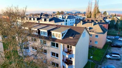 �� Perspektivisches Eigenheim, direkt an der Uni / Top-Lage / Stellplatz / Balkon