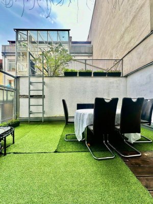 AB 01.12. VERFÜGBAR I S/W - GARTENTERRASSE I NEUE KÜCHE I HAUPTPLATZ I SEHR HELL I TOP LAGE I BADEWANNE I WG GEEIGNET I HAUSTIERE HERZLICH WILLKOMMEN I PROJEKT WOHNEN I