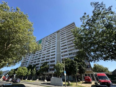 Gepflegte, langzeitvermietete 1-Zimmer-Wohnung mit Balkon & Einbauküche in St. Augustin