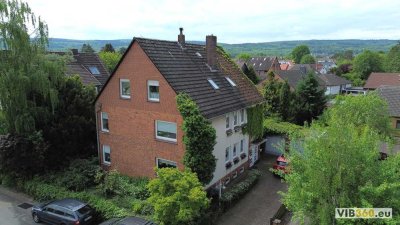 Barsinghausen: 3-Fam.-Haus, vermietet, sehr gepflegt, als Kapitalanlage, Topp-Lage!