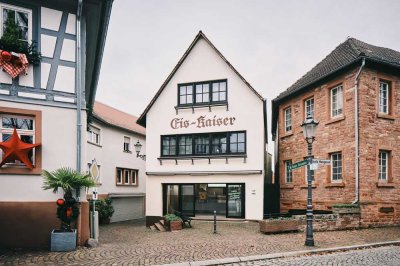 Traditionsreiches Wohn- und Geschäftshaus in der Altstadt von Seligenstadt