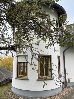 Exklusive Erdgeschosswohnung mit Garten und zwei Terrassen