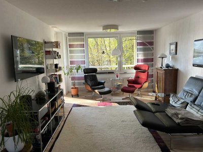 Lichtdurchflutete Etagenwohnung, 3,5 Zimmer, 92qm, renoviert