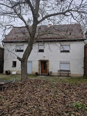 idyllisch gelegener Bauernhof mit Nebengelass zwischen Nossen und Meißen