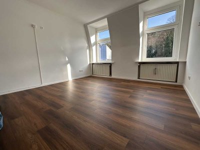 Frisch renovierte Maisonette-Wohnung am Skulpturenpark