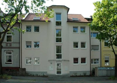 Bochum Weitmar-Mitte: Helle und großzügige 4,5 Raum Wohnung mit Dachterrasse