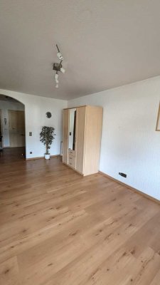 Attraktive 2-Zimmer-Wohnung mit Balkon und Einbauküche in Bad Neuenahr-Ahrweiler