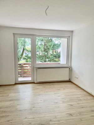 Wunderschöne Wohnung mit Balkon und Dusche.