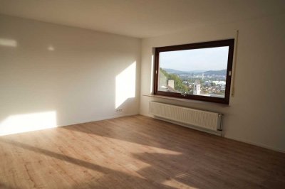 Sonnige Terrassenwohnung in Grenzach (100qm, plus Terrasse)