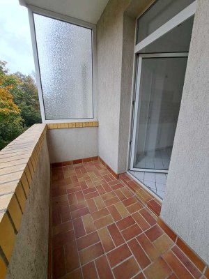 Single-Wohnung: 1 Zimmer in Plagwitz mit Balkon zum Innenhof u. Tageslichtbad