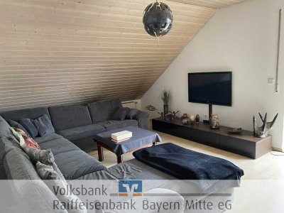 Neuwertige 3-Zimmer-DG-Wohnung in Kösching!