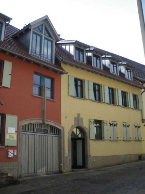 Schöne 2 Zimmer-Wohnung an der Stadtmauer von Bad Neustadt