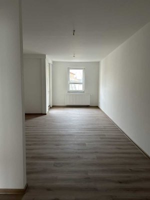 Exklusive, sanierte 2-Zimmer-Wohnung mit Balkon in Oranienburg