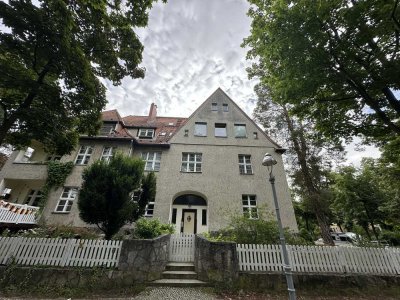 3-Zimmer-Wohnung mit Balkon in Hermsdorf bis 31.12.2027