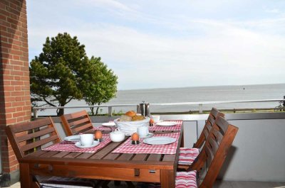 Traumwohnung mit Meerblickterrasse, 95qm direkt am Strand