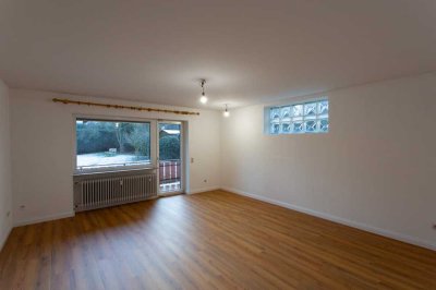 Helle 3-Zimmer-Erdgeschosswohnung mit Balkon und EBK in Neu-Anspach