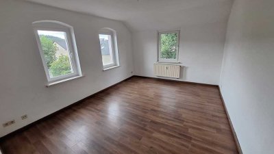 Ruhige Dachgeschoßwohnung in zentraler Lage