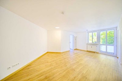 Helle 1,5 Zimmer-Wohnung mit Balkon