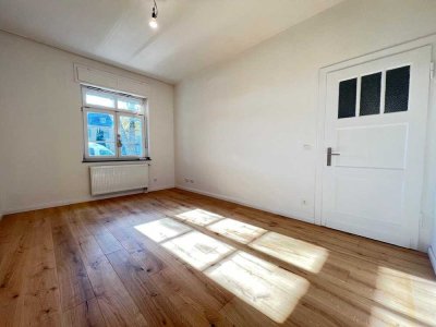 Renovierte Erdgeschosswohnung mit  Terrasse und grossem Garten*Privat*Zentral