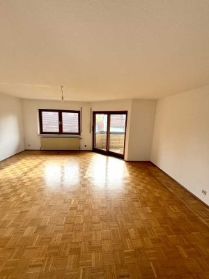 Attraktive 3,5-Raum-Wohnung mit EBK und Balkon in Stuttgart