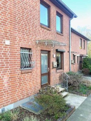 TRAUMHAFTES MITTELREIHENHAUS IM BELIEBTEN Stadtteil Neu-Rahlstedt --Ideal für Paare / Familie