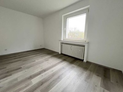 Gepflegte 3-Zimmer-Wohnung mit Balkon und Tageslichtbad, frei ab sofort!