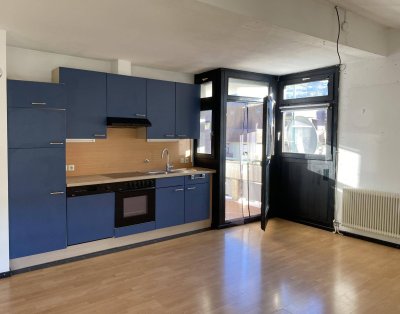 Gemütliche 2 Zimmer Dachwohnung mit Loggia