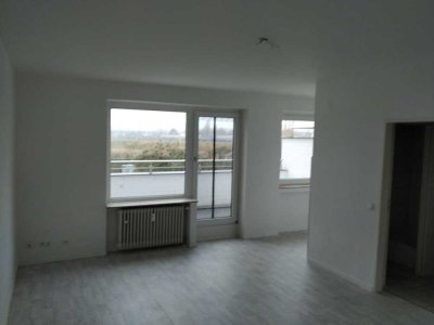 Single Wohnung, Apartment in 2.Etage mit Sonnenbalkon in  41065