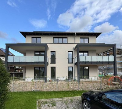 Moderne Neubau- 3 Zi Whg mit Terrasse und Schloßblick in Ortenberg - Glattfelder