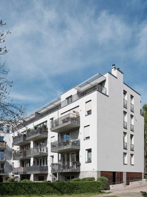 Elegantes Luxus-Penthouse mit Tiefgaragenstellplatz in Berlin- Pankow