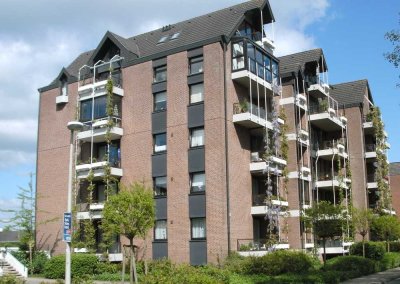 geräumige 2 Zimmerwohnung mit seitlichem Blick auf den Hafen