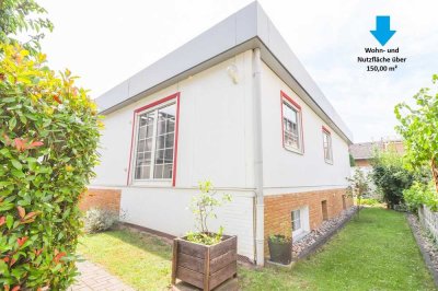 Freistehender Bungalow mit einer Wohn- und Nutzfläche von rund 150 m² im Herzen von Flörsheim!