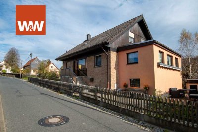 Großzügiges Haus mit viel Platz, Garten und Einliegerwohnung in ruhiger Lage