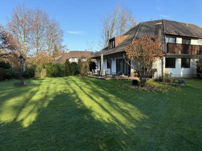 Traumhaus mit großem Garten in bester Villenlage von Gräfelfing