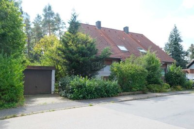 Doppelhaushälfte mit großem Garten, Garage und unverbaubarem Blick ins Grüne