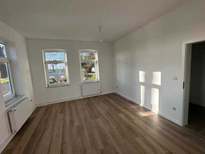 Schöne und sanierte 3-Raum-Erdgeschosswohnung in Gremersdorf