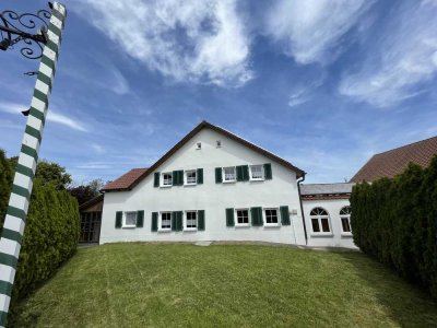 Schönes Haus zum wohnen- und oder Biergarten und/oder Gastwirtschaft Mit weitem Blick in die Natur