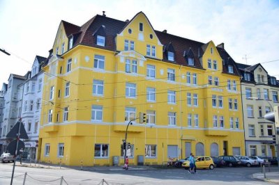 Wohnen Nähe Zentrum in einem traumhaften Stilaltbau und Einbauküche!